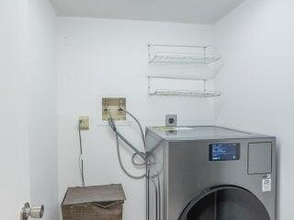 1095 N Highway A1a, Indialantic, FL 32903