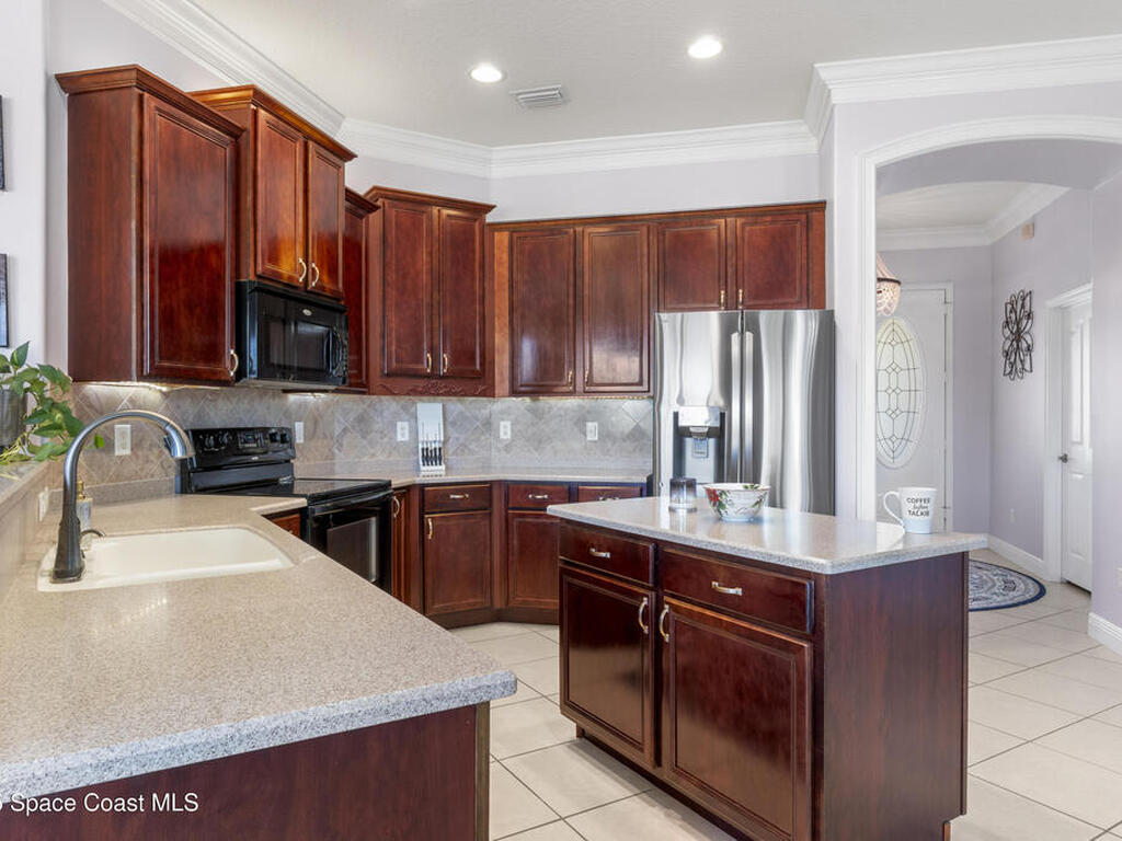 352 Sebastian Crossings Boulevard, Sebastian, FL 32958