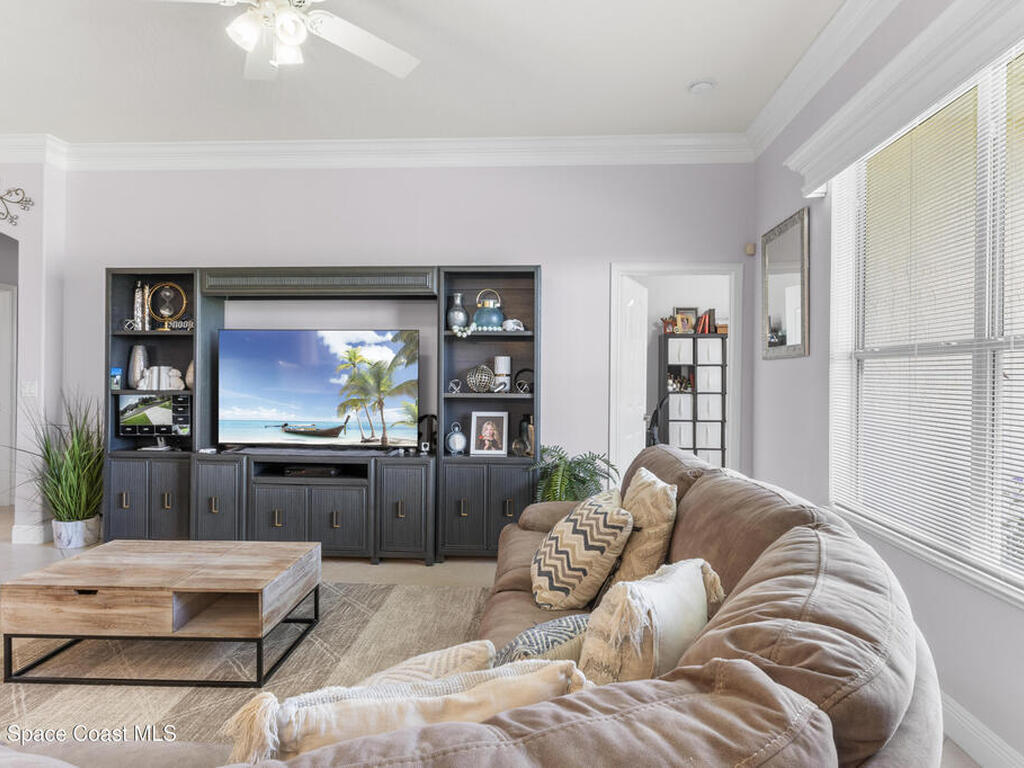 352 Sebastian Crossings Boulevard, Sebastian, FL 32958