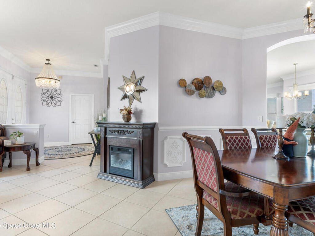 352 Sebastian Crossings Boulevard, Sebastian, FL 32958