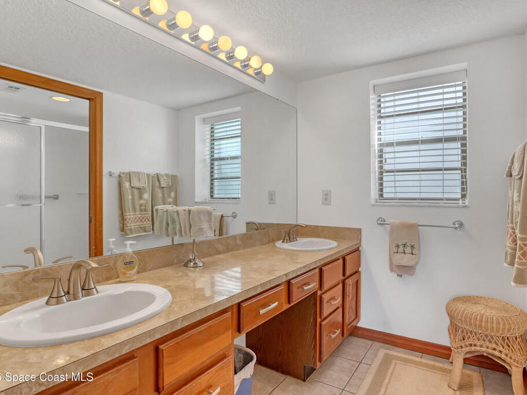 5011 Dixie Highway, Palm Bay, FL 32905