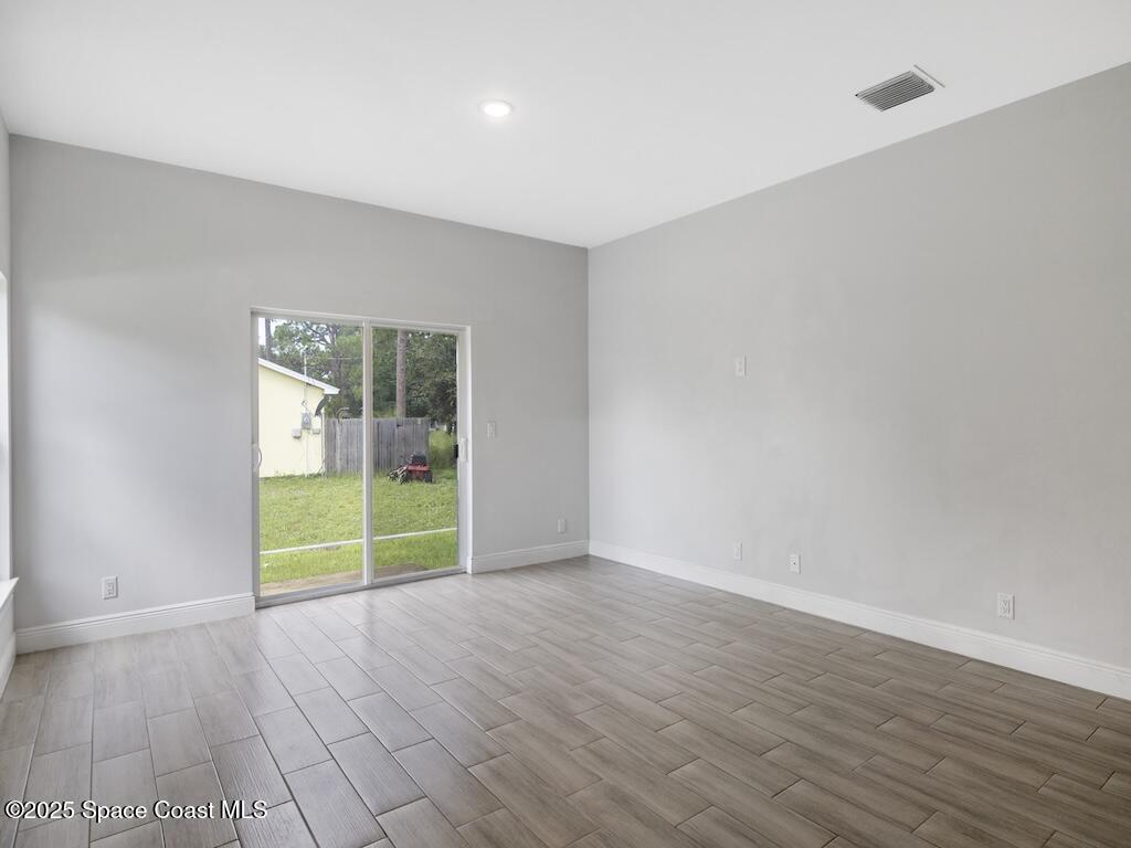 1395 17th Court, Vero Beach, FL 32962