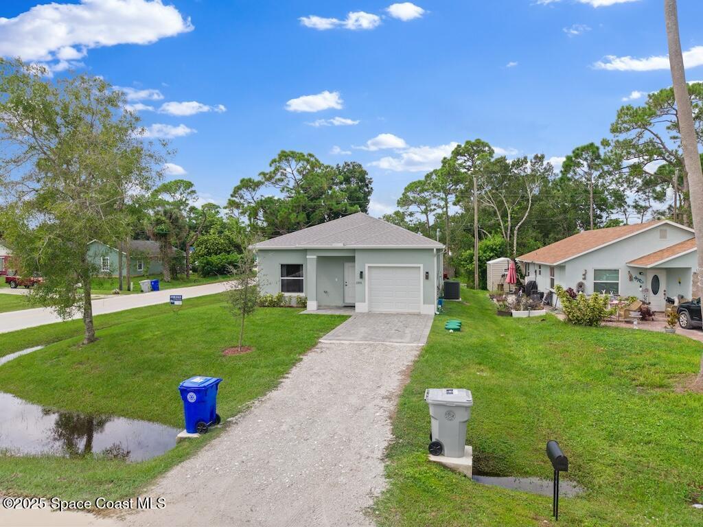 1395 17th Court, Vero Beach, FL 32962