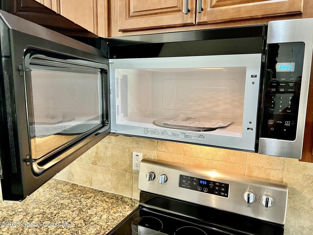 6227 Thames Place, Vero Beach, FL 32966