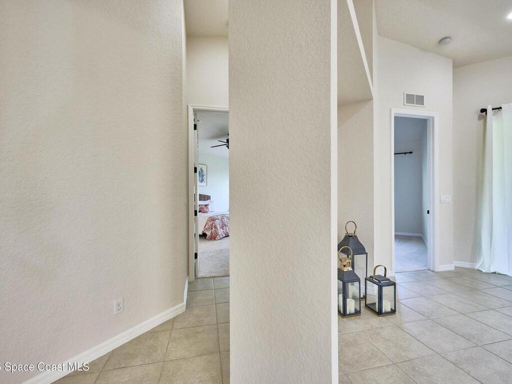 6227 Thames Place, Vero Beach, FL 32966