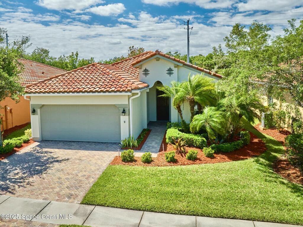 6227 Thames Place, Vero Beach, FL 32966