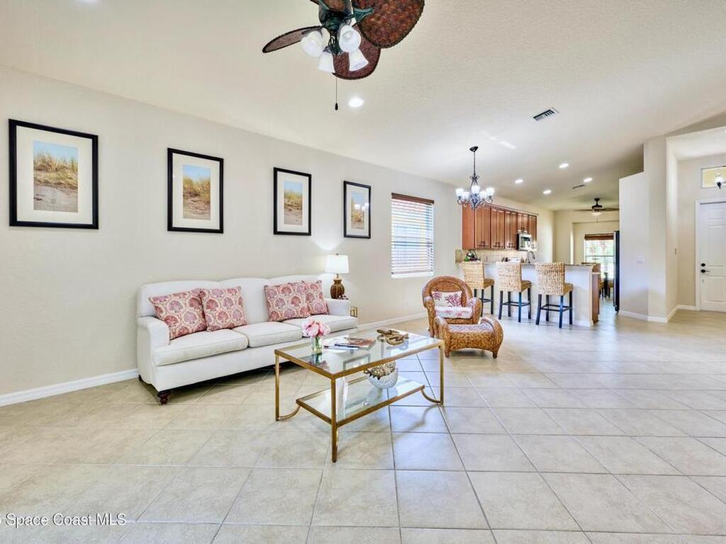 6227 Thames Place, Vero Beach, FL 32966