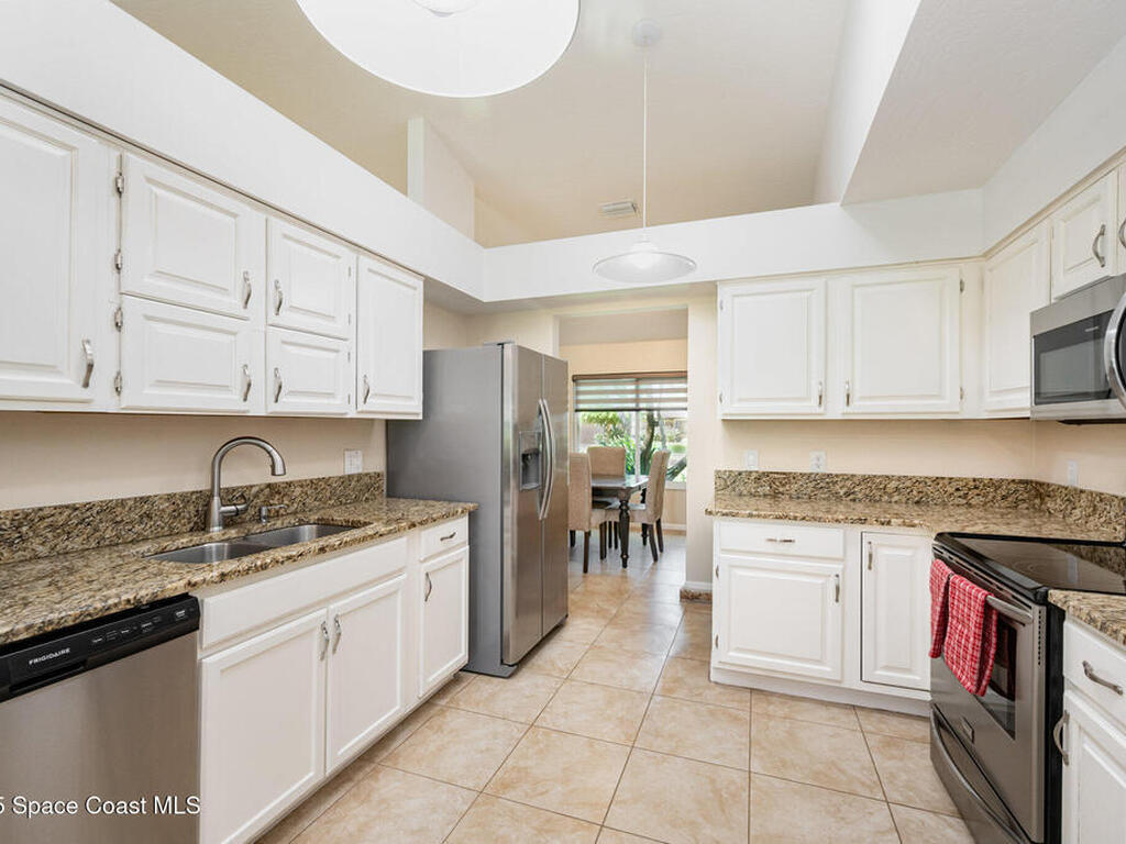 1317 Independence Avenue, Suntree, FL 32940