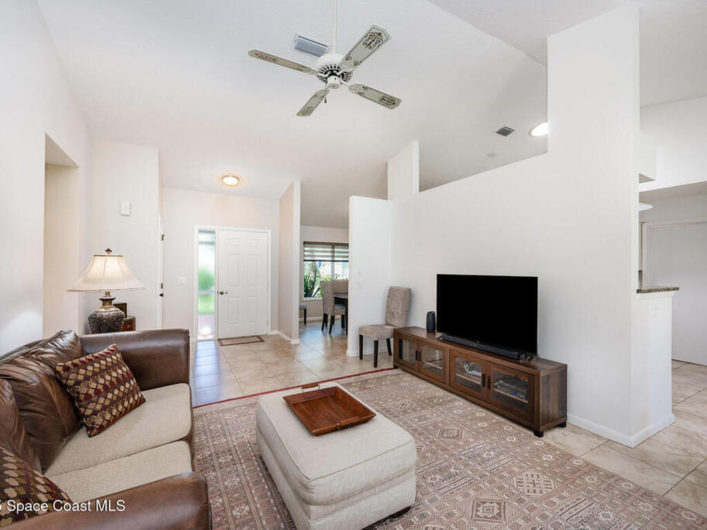 1317 Independence Avenue, Suntree, FL 32940