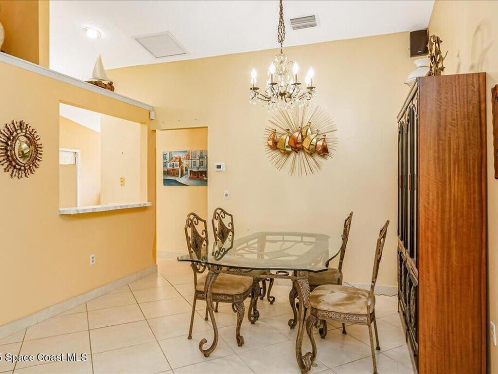 2492 Coral Ridge Circle, Melbourne, FL 32935