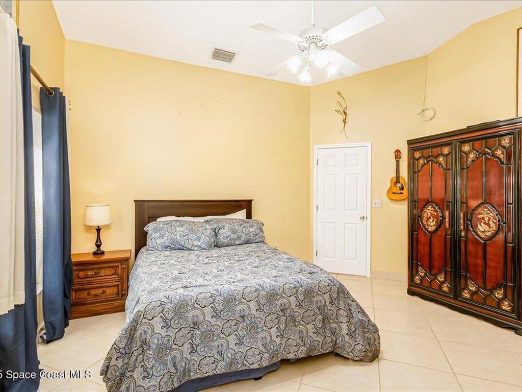 2492 Coral Ridge Circle, Melbourne, FL 32935