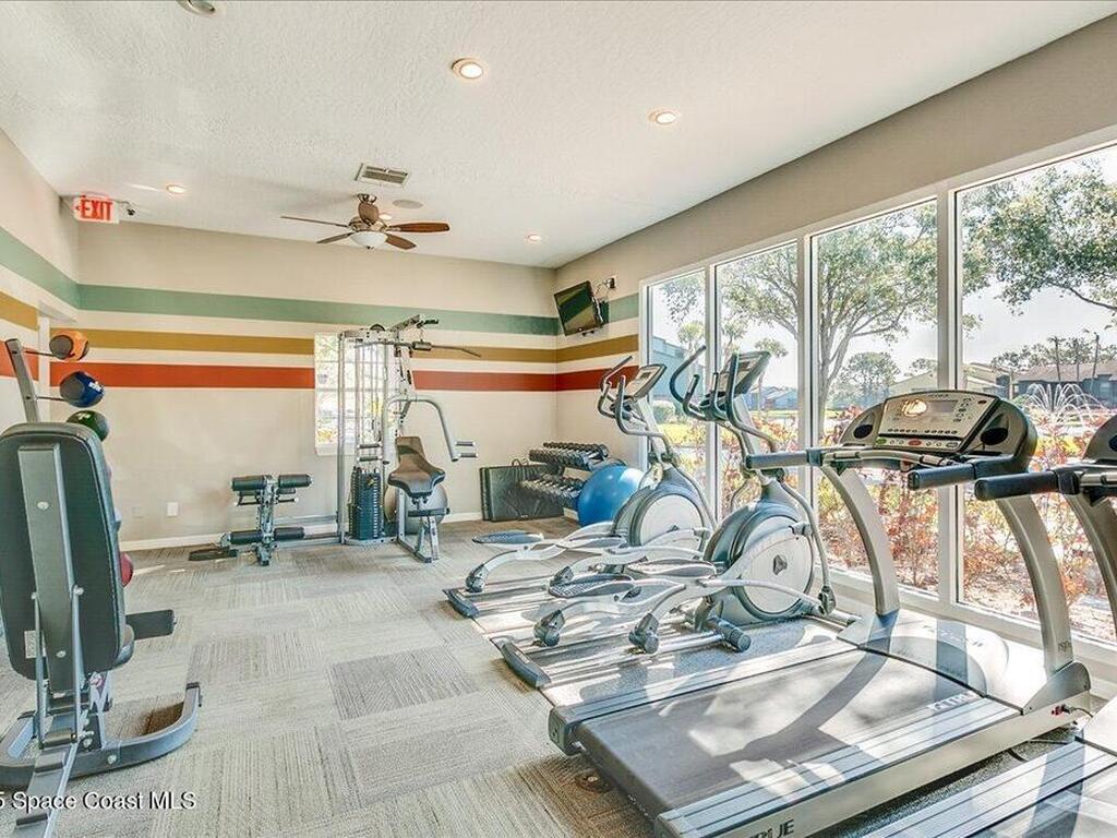 2492 Coral Ridge Circle, Melbourne, FL 32935