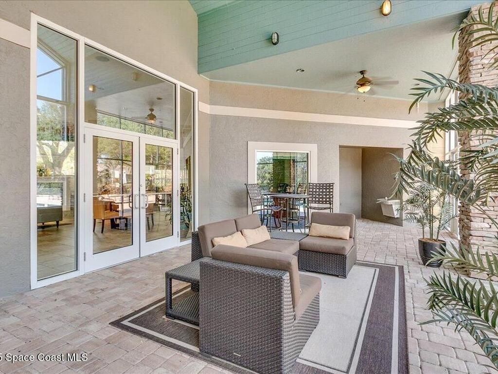 2492 Coral Ridge Circle, Melbourne, FL 32935