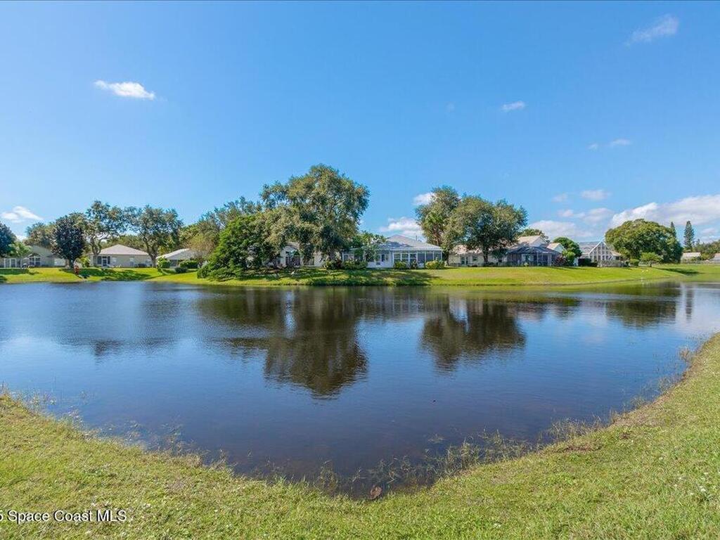 2492 Coral Ridge Circle, Melbourne, FL 32935