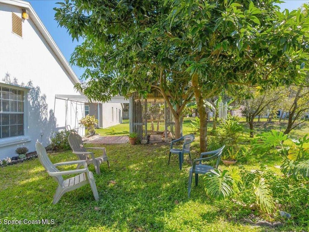 2492 Coral Ridge Circle, Melbourne, FL 32935