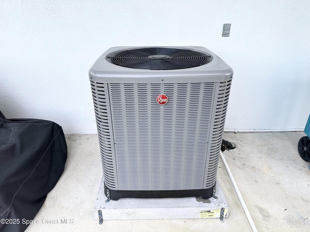 4762 Blossom Ridge Place, Grant, FL 32949