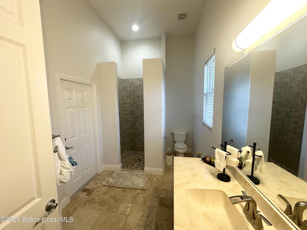 4762 Blossom Ridge Place, Grant, FL 32949