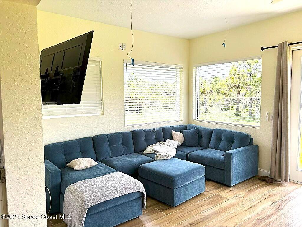 5570 Sanctuary Avenue, Grant, FL 32949