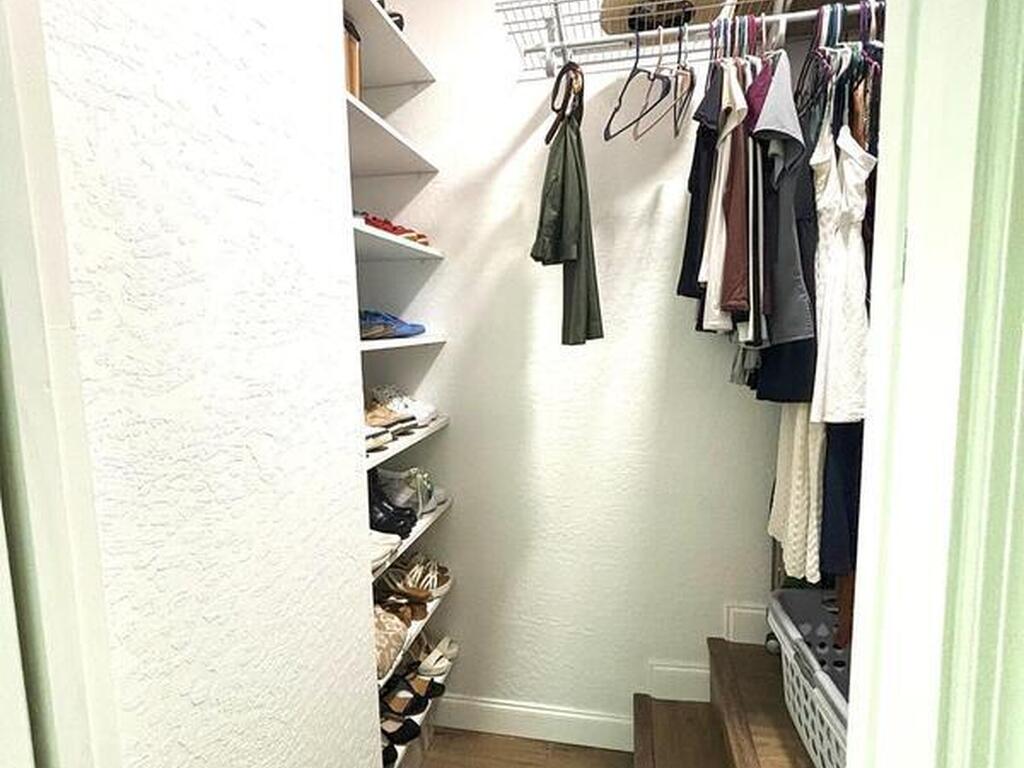 5570 Sanctuary Avenue, Grant, FL 32949