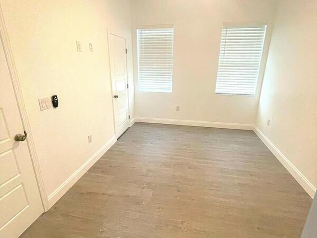 5570 Sanctuary Avenue, Grant, FL 32949