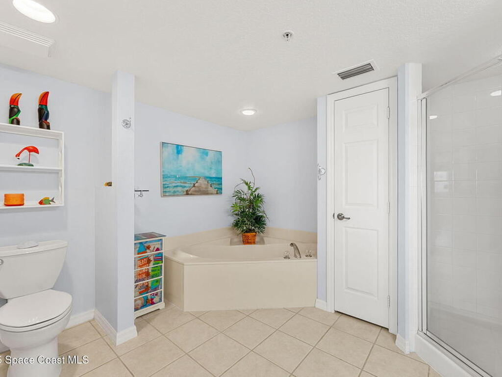 8891 Lake Drive, Cape Canaveral, FL 32920