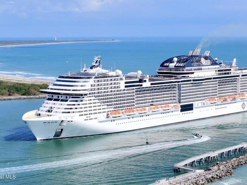 8891 Lake Drive, Cape Canaveral, FL 32920