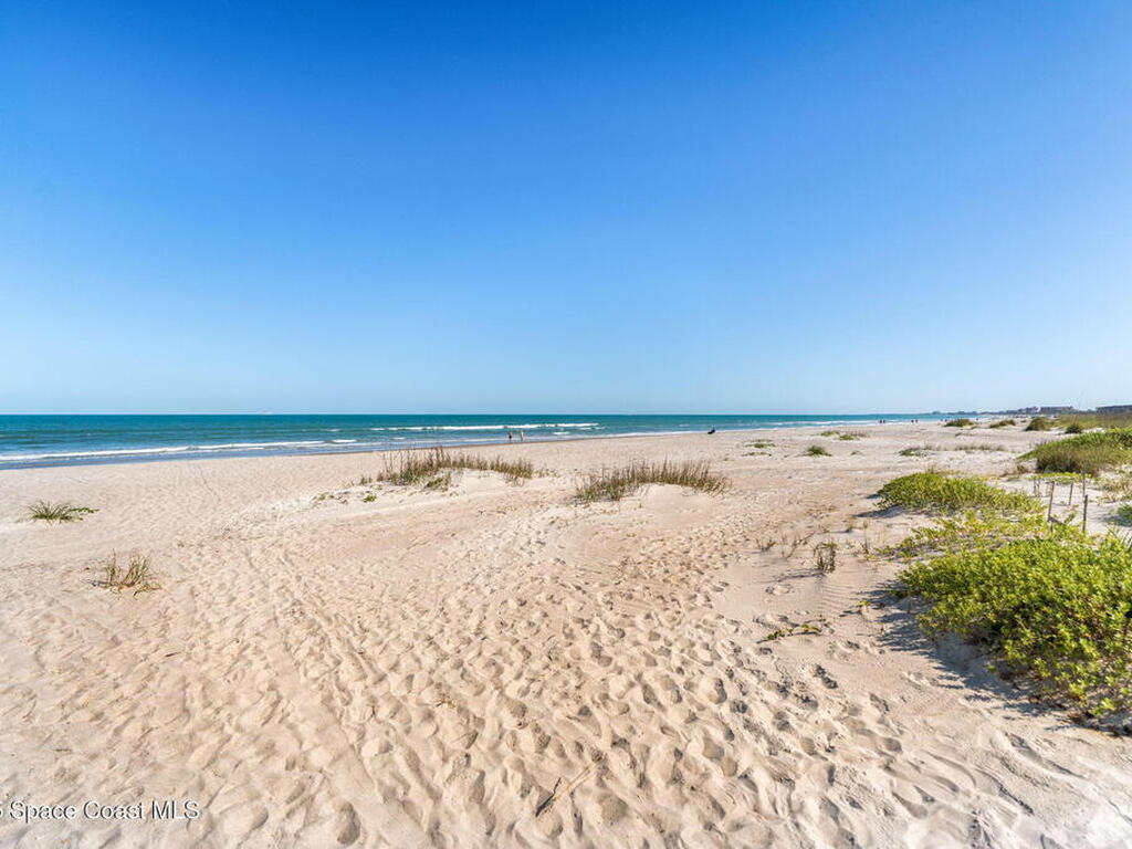 8891 Lake Drive, Cape Canaveral, FL 32920