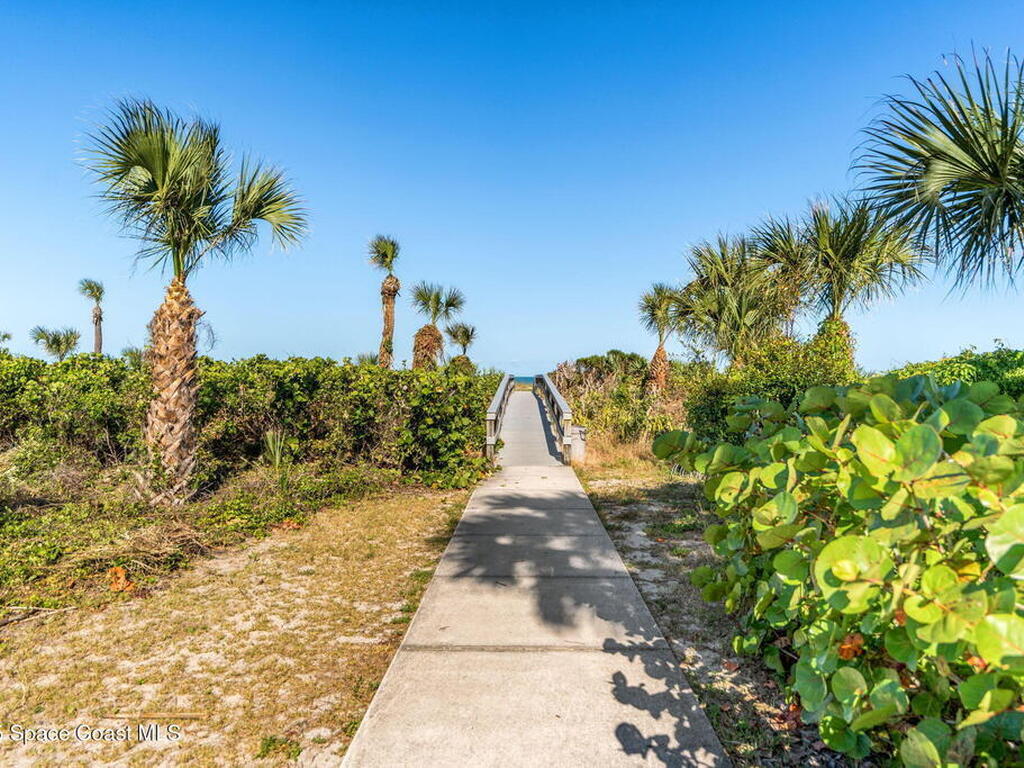 8891 Lake Drive, Cape Canaveral, FL 32920