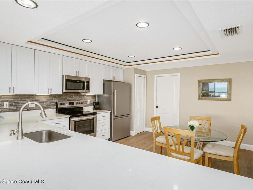 1177 N Highway A1a, Indialantic, FL 32903