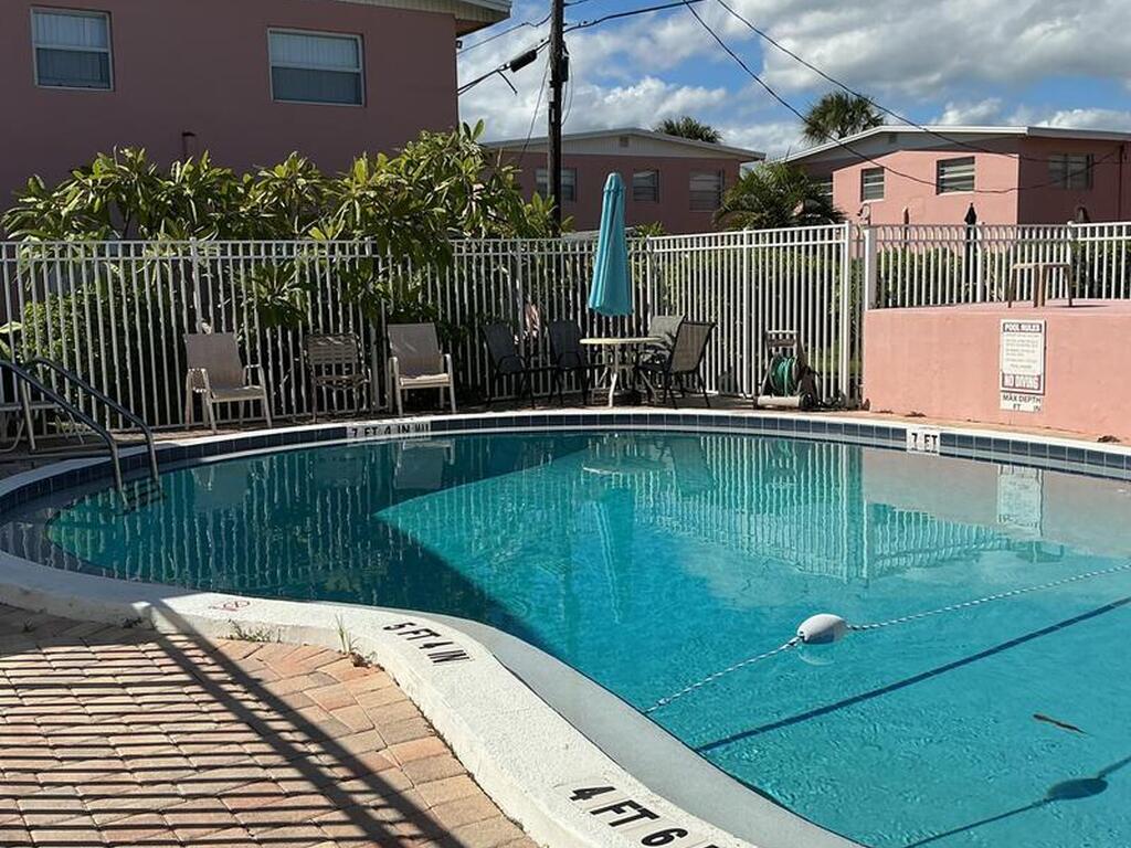 420 Monroe Avenue, Cape Canaveral, FL 32920