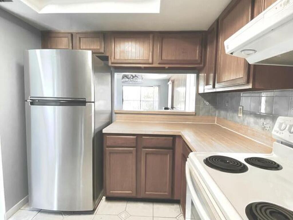 231 Circle Drive, Cape Canaveral, FL 32920