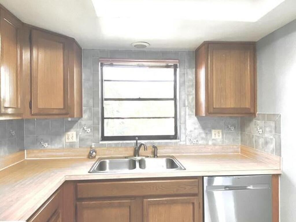 231 Circle Drive, Cape Canaveral, FL 32920