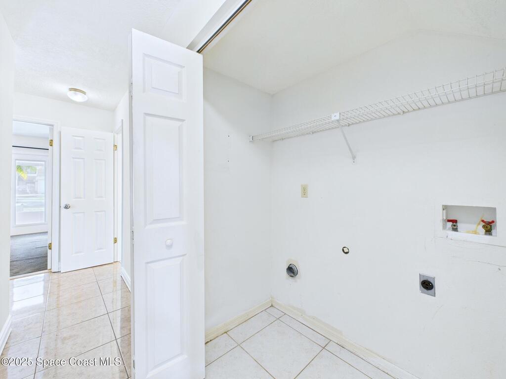 301 Sherwood Place, Merritt Island, FL 32953