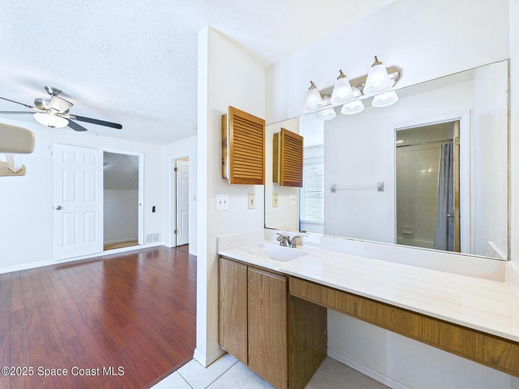 301 Sherwood Place, Merritt Island, FL 32953