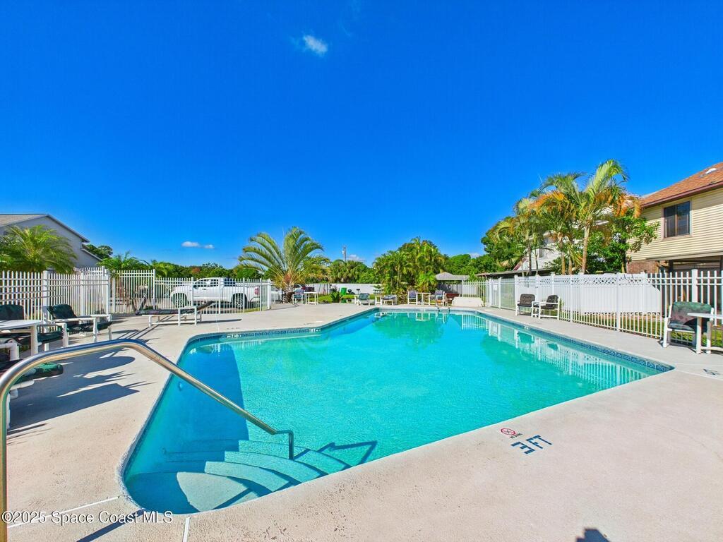 301 Sherwood Place, Merritt Island, FL 32953