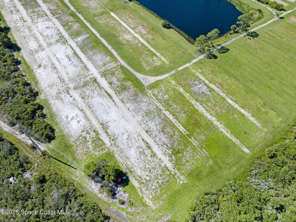 000b Berry Road, Grant-Valkaria, FL 32949