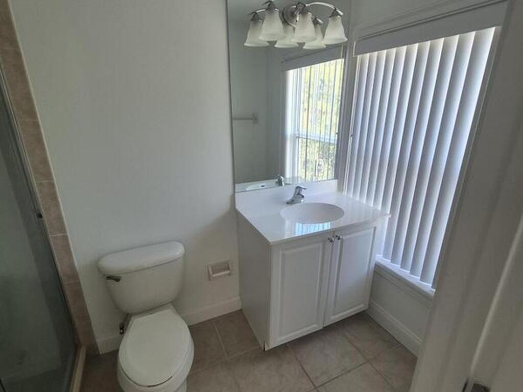 870 Vignoles Avenue, Palm Bay, FL 32905