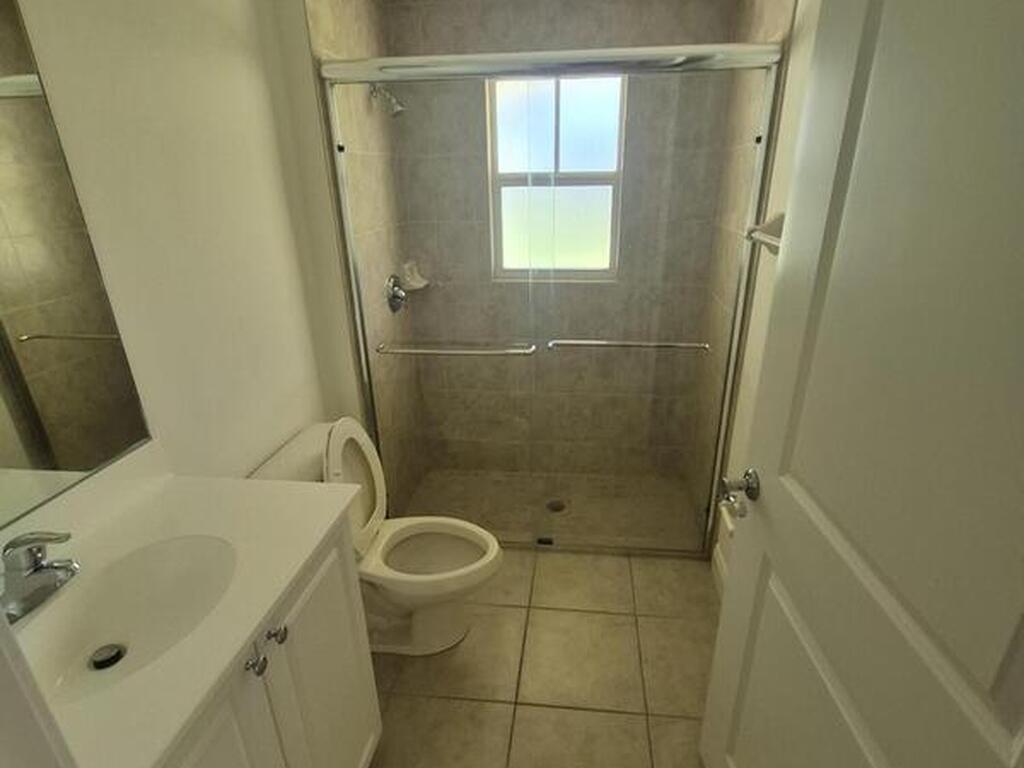 870 Vignoles Avenue, Palm Bay, FL 32905