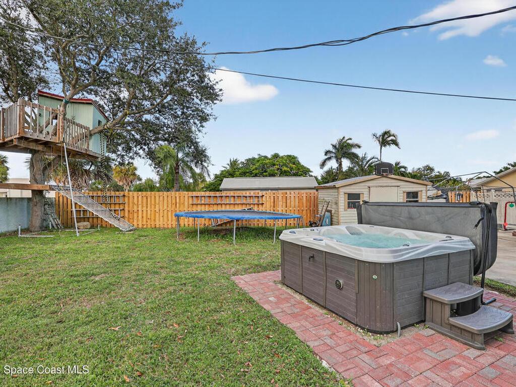 298 Coral Way, Indialantic, FL 32903