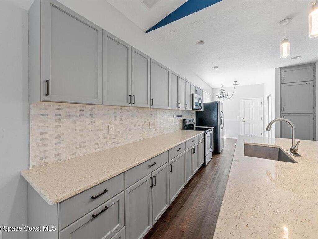 612 Mar Brisa Court, Satellite Beach, FL 32937