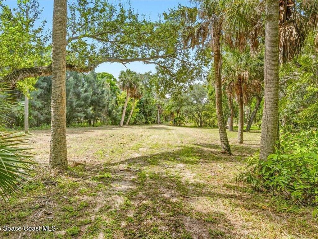 6555 S Tropical Trail, Merritt Island, FL 32952