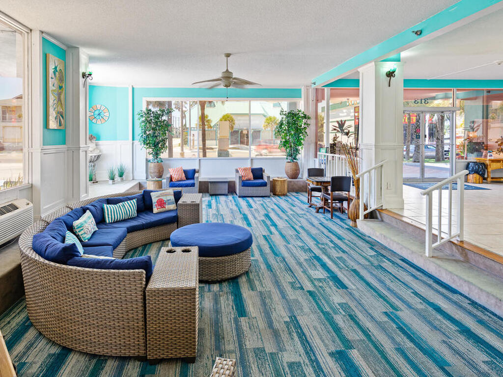 313 S Atlantic Avenue, Daytona Beach, FL 32118