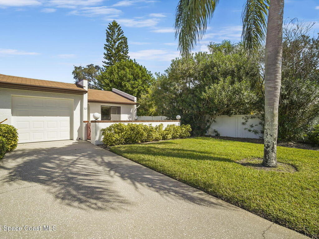 302 Markley Court, Indian Harbour Beach, FL 32937