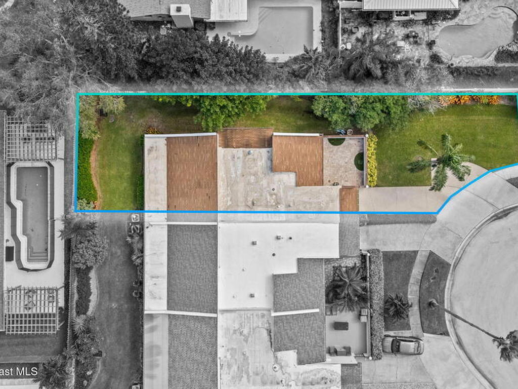 302 Markley Court, Indian Harbour Beach, FL 32937