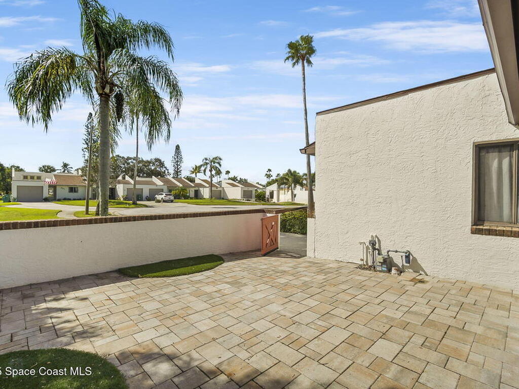 302 Markley Court, Indian Harbour Beach, FL 32937