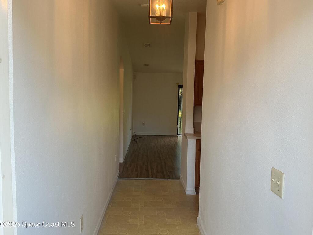 376 Americana Boulevard, Palm Bay, FL 32907