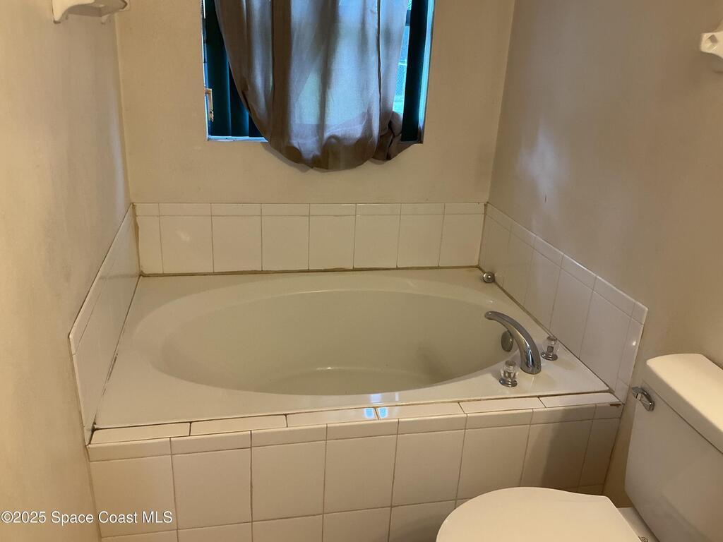 376 Americana Boulevard, Palm Bay, FL 32907