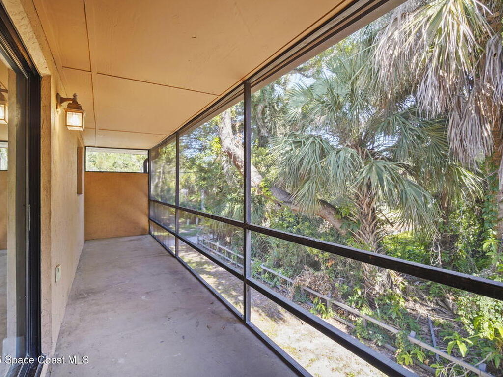 201 Cocoa Isles Boulevard, Cocoa Beach, FL 32931