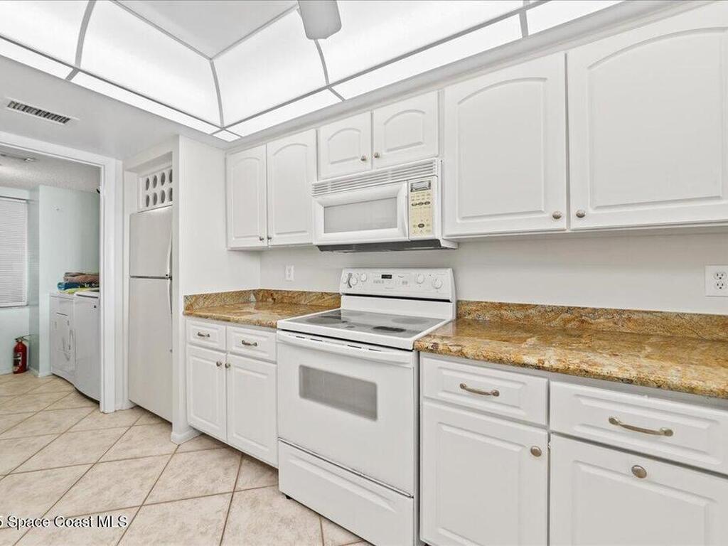 2725 N Highway A1a, Indialantic, FL 32903