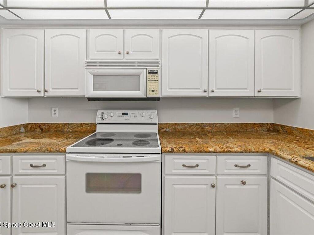 2725 N Highway A1a, Indialantic, FL 32903